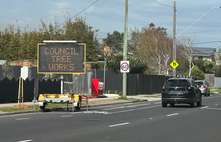 Tree works sign
