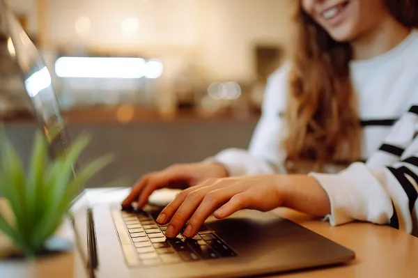 online induction trend 2025